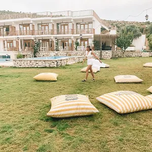 Alaçatı Barbarossa Çeşme