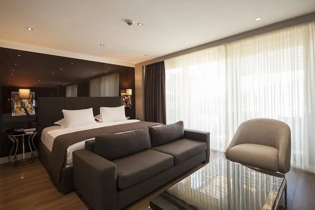 7800 Cesme Otel